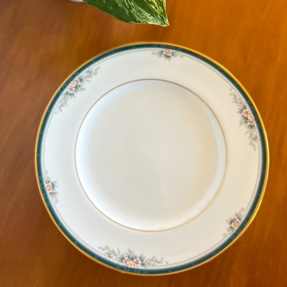 Set of 6 Noritake Landon 4111 Teal & Gold Flower Rimmed Dinner Plates VTG - Picture 1 of 8